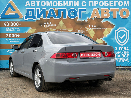 Honda Accord, 2004 года, пробег 358000 км