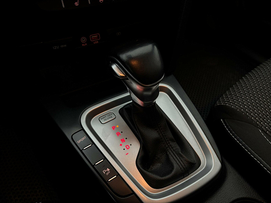 Kia Ceed, 2019 года, пробег 209035 км