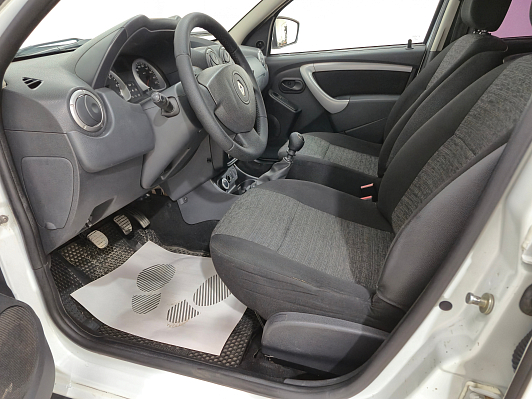 Renault Duster LE Adventure, 2012 года, пробег 208099 км