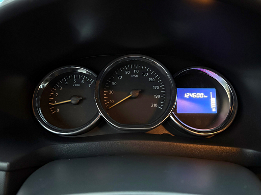 Renault Logan Luxe Privilege, 2014 года, пробег 124500 км