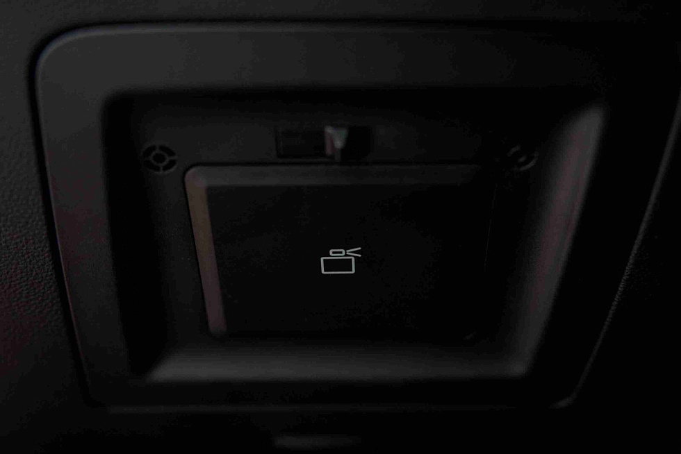 Chery Arrizo 8 Ультра Черный / Ultra Black, белый