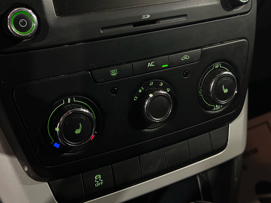 Skoda Yeti Ambition, 2011 года, пробег 126900 км