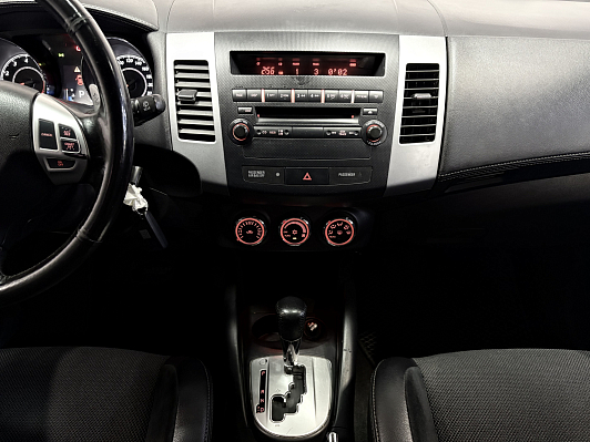 Citroen C-Crosser, 2011 года, пробег 187000 км