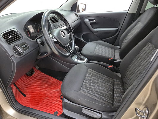 Volkswagen Polo Trendline, 2017 года, пробег 243478 км