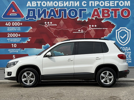 Volkswagen Tiguan Trend&Fun, 2013 года, пробег 136000 км