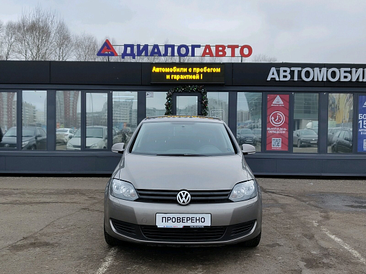 Volkswagen Golf Plus Trendline, 2011 года, пробег 107500 км