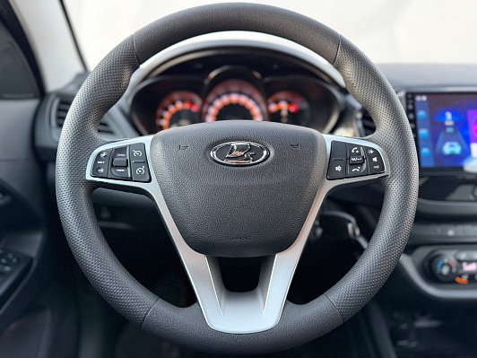 Lada (ВАЗ) Vesta Comfort, 2021 года, пробег 236100 км