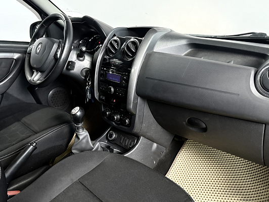 Renault Duster Drive, 2016 года, пробег 247000 км