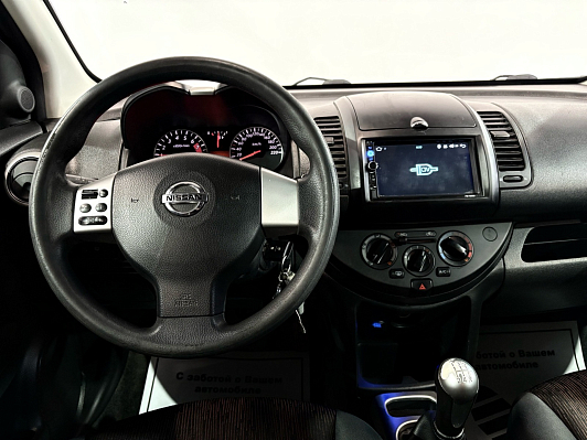 Nissan Note Luxury, 2010 года, пробег 148000 км