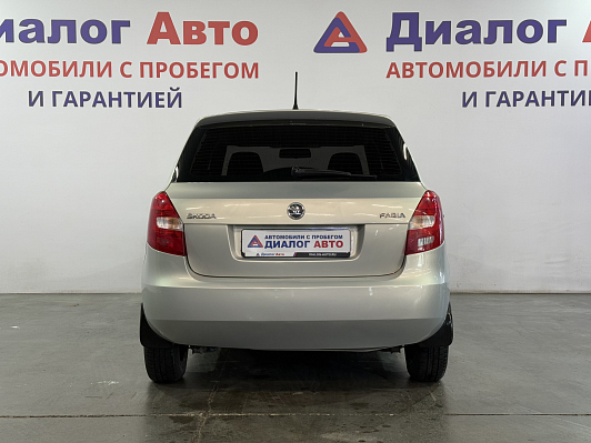Skoda Fabia Ambition, 2014 года, пробег 254333 км