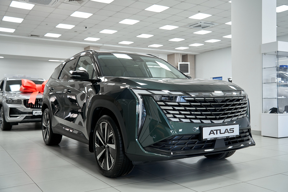 Geely Atlas Flagship, зеленый