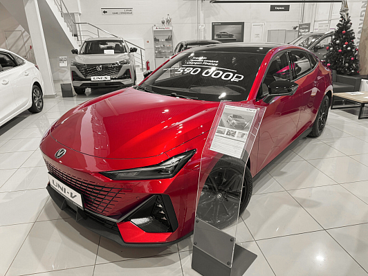 Changan UNI-V Tech, красный