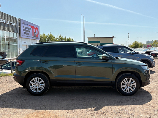 Skoda Karoq Ambition, 2020 года, пробег 136185 км